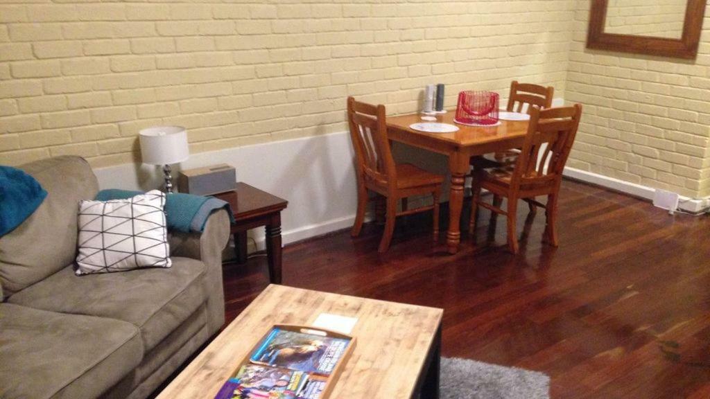 Affordable & Comfortable Apartment On Langley Park Perth Kültér fotó